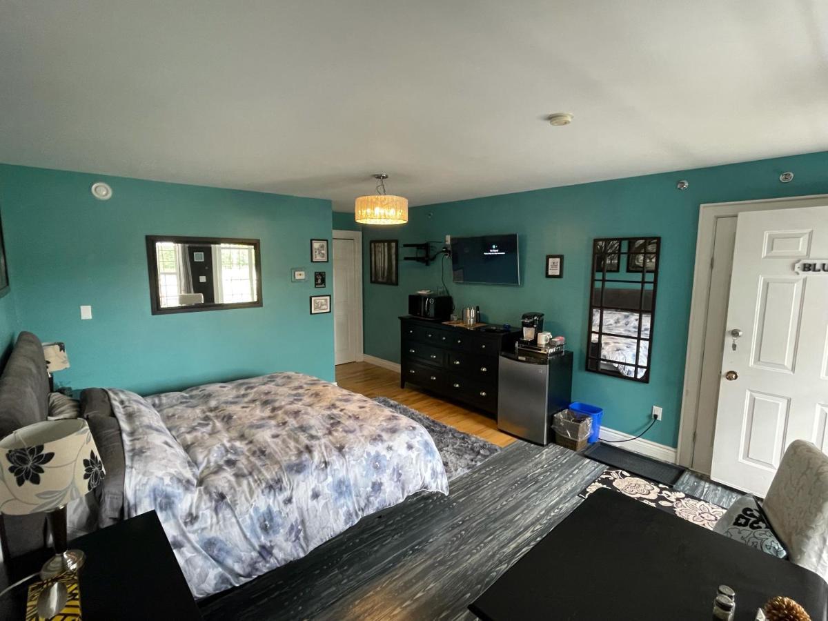 The Lookout Inn New Glasgow Bagian luar foto