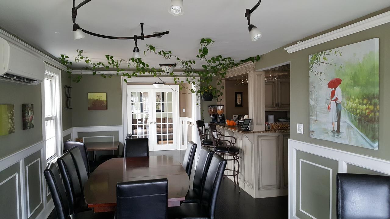 The Lookout Inn New Glasgow Bagian luar foto